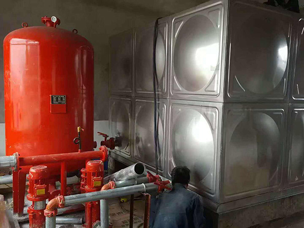 怎样防止消防水箱里的水不会变成死水
