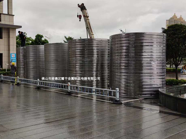 赣州空气能保温水箱，赣县学校热水工程不锈钢保温水箱