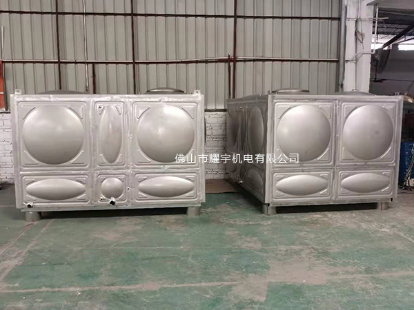 佛山容桂不锈钢水箱厂，6吨方形保温水箱